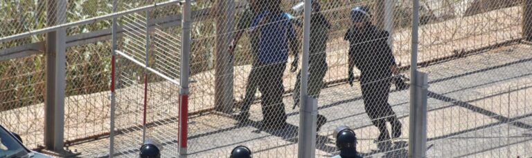 Sostenemos el rechazo a la Ley Mordaza que intenta legalizar las devoluciones en caliente en Ceuta y Melilla.