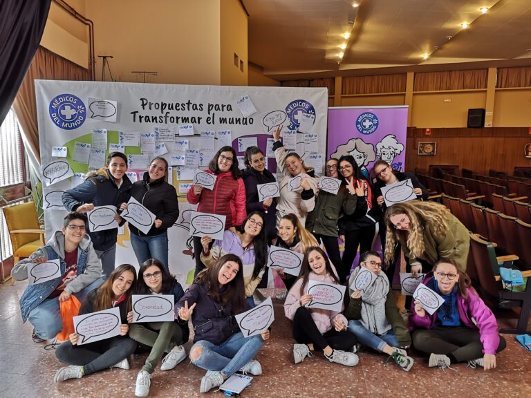 Exposición Youtoo, el cambio está en ti, sobre violencias de género, de la sede autonómica de Médicos del Mundo Castilla-La Mancha.