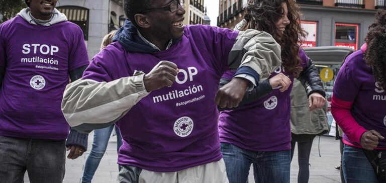 erradicar mutilacion genital femenina medicos del mundo
