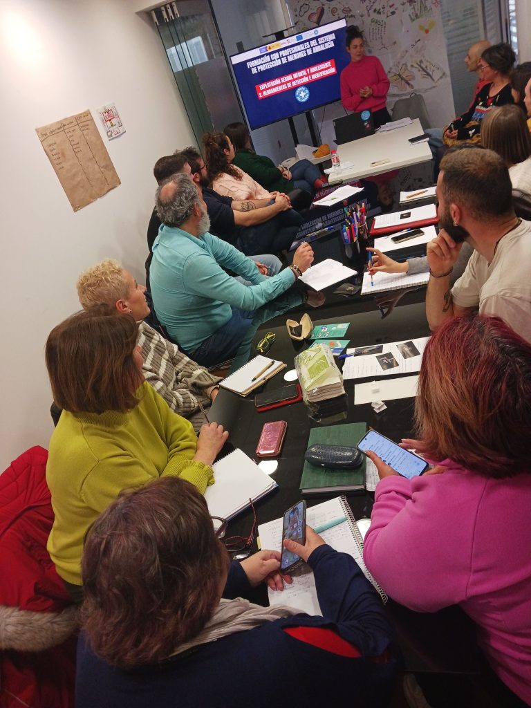 Cantabria Formación a profesionales en prevención de Explotación Sexual Infantil y Adolescente ESIA -