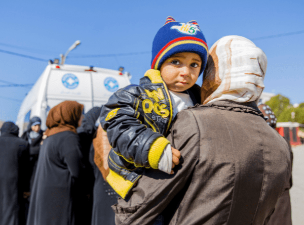medicos del mundo libano niño
