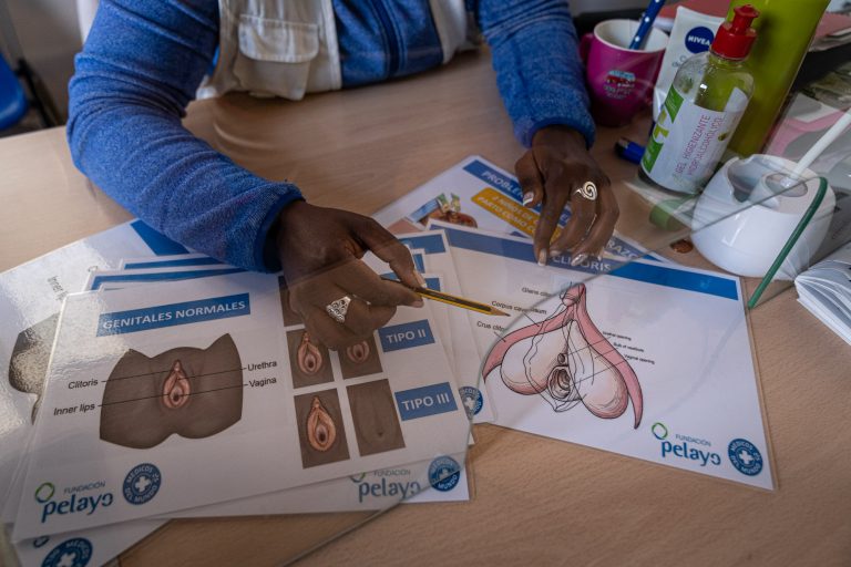 Taller mutilación genital femenina