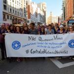 Grupo de Médicos del Mundo que participa en la marcha contra las violencias machistas el 7 de noviembre