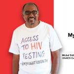 imagen de la campaña #myrighttohealth de ONUSIDA en la que una hombre lleva una camiseta con el lema "Acces to HIV testing"