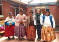 Mujeres bolivianas con Begoña, voluntaria del programa EU Aid Volunteers.